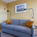 Lecomte - The Shoreline Seaview - 225 * Ostende