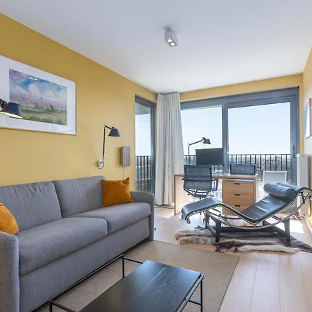 Lecomte - The Shoreline Seaview - 225 *