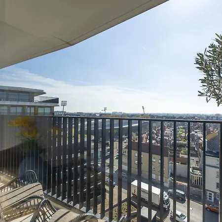 Lecomte - The Shoreline Seaview - 225 *