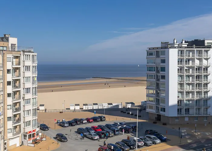 Lecomte - The Shoreline Seaview - 225 *