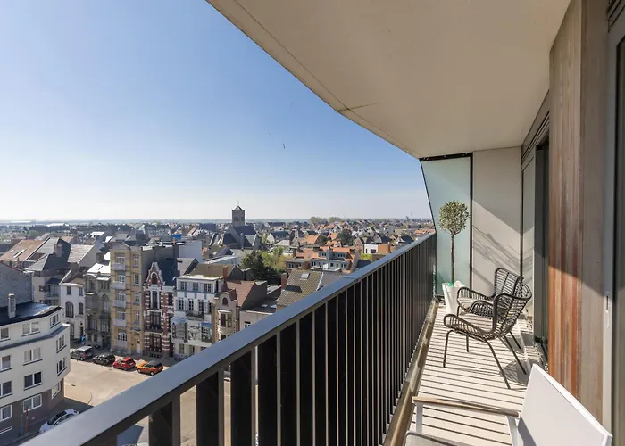 Lecomte - The Shoreline Seaview - 225